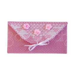 Набор для вышивания на пластиковой канве Конверт "С Новорожденной!" (розовый), арт. КВ006-2